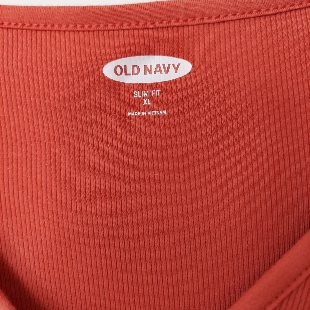 Old Navy woman top. Size XL. 3/4 sleeve. Cotton blend! Lightweght. Breathable. - Picture 3 of 4